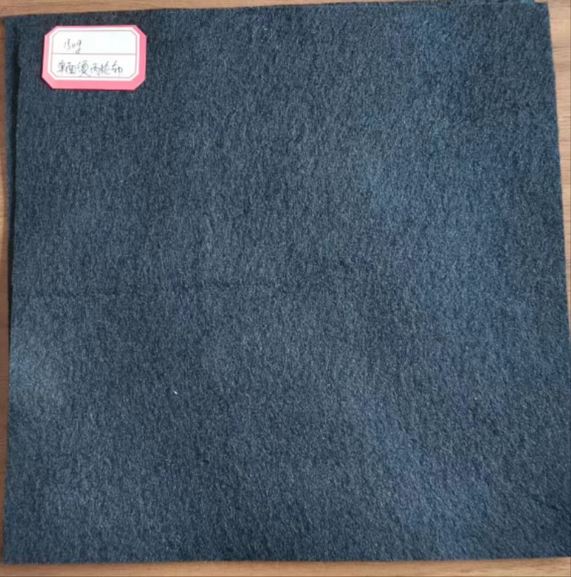 燒毛土工布的性能特點(diǎn)